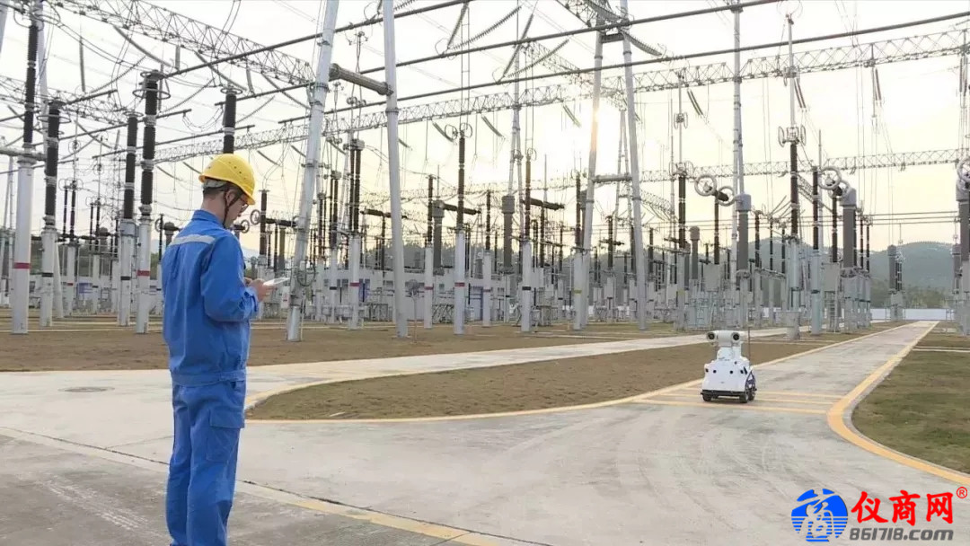智能巡檢新模式，機器人“大白”在變電站正式“上崗”