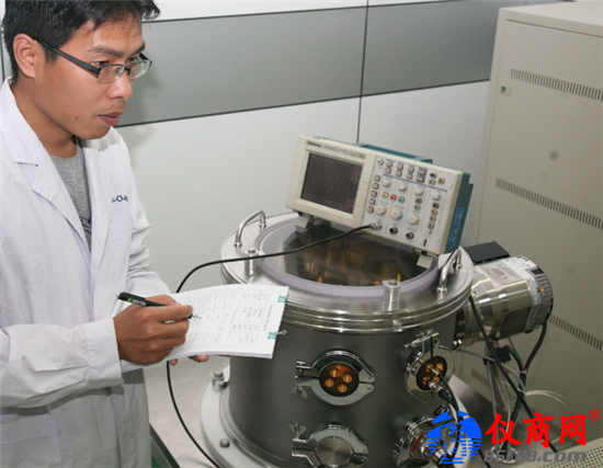 便攜式CPT原子鐘解決方案為國防建設(shè)添實(shí)力