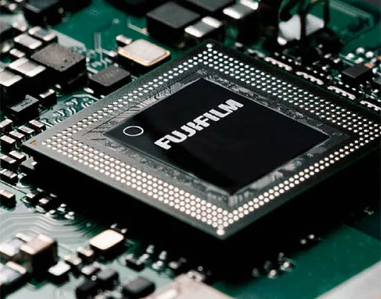 Fujifilm X-Processor 4芯片