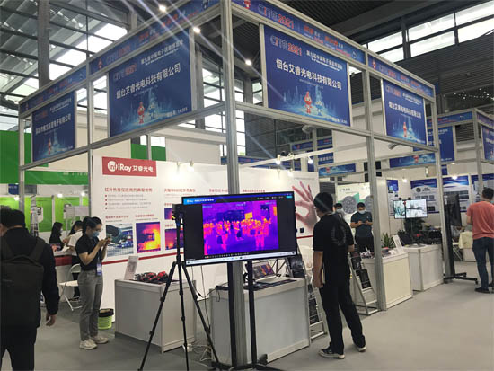 艾睿光電在第97屆中國電子展現場
