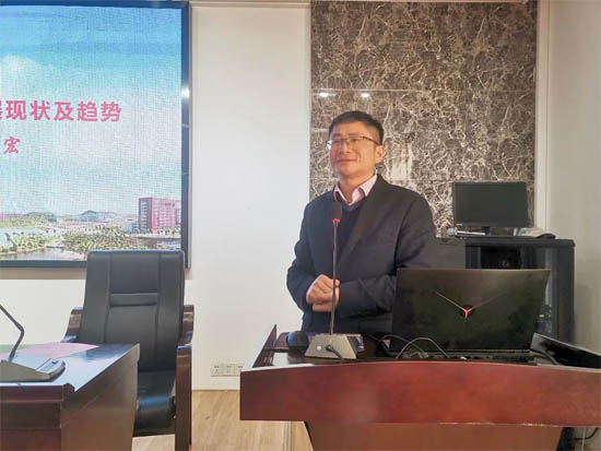 長沙理工大學物理與電子科學學院黨委書記張國強